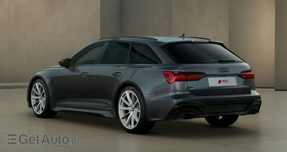 AUDI RS6 