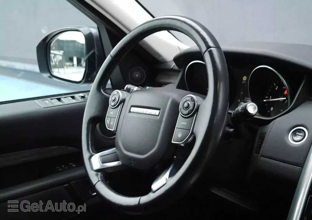 LAND ROVER Discovery V 2.0 SD4 HSE Luxury