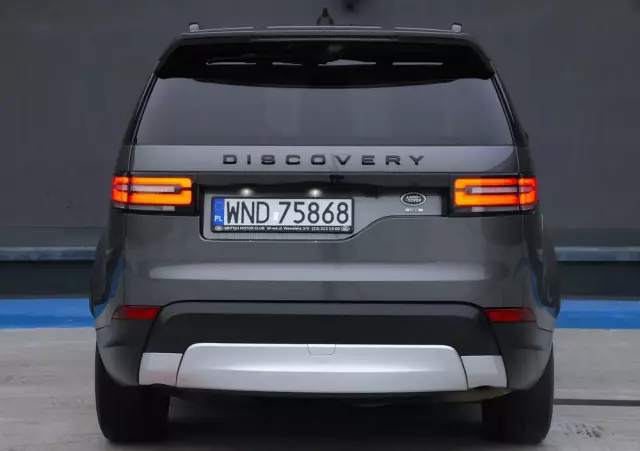 LAND ROVER Discovery V 2.0 SD4 HSE Luxury