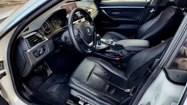BMW Seria 4 XDrive Sport Line