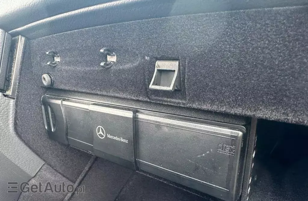 MERCEDES-BENZ CLK 
