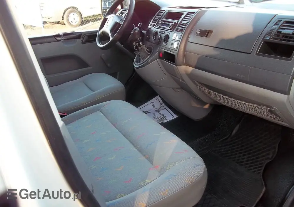 VOLKSWAGEN Transporter T5 