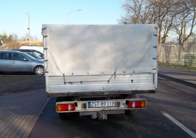 VOLKSWAGEN Transporter T5 