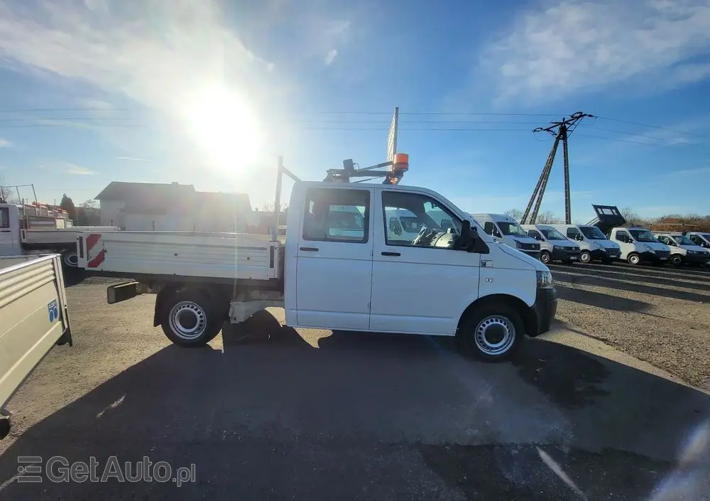 VOLKSWAGEN Transporter t5 lift doka super stan klima tablica świetlna 
