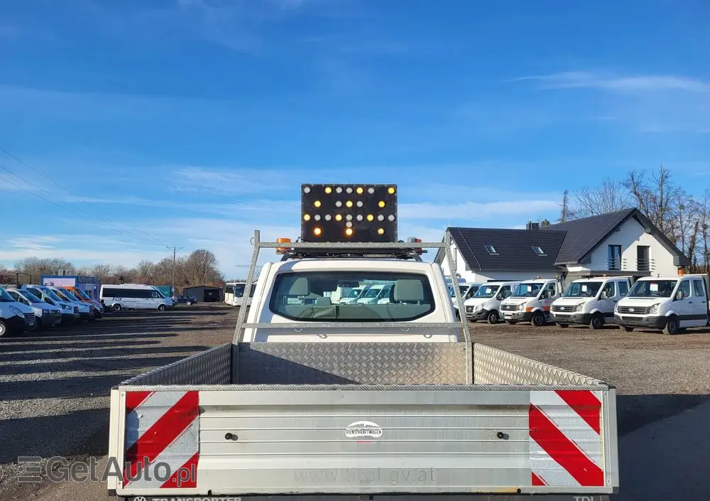 VOLKSWAGEN Transporter t5 lift doka super stan klima tablica świetlna 