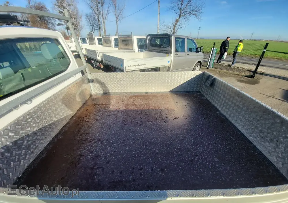 VOLKSWAGEN Transporter t5 lift doka super stan klima tablica świetlna 