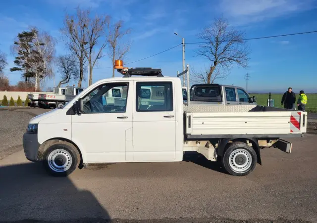 VOLKSWAGEN Transporter t5 lift doka super stan klima tablica świetlna 