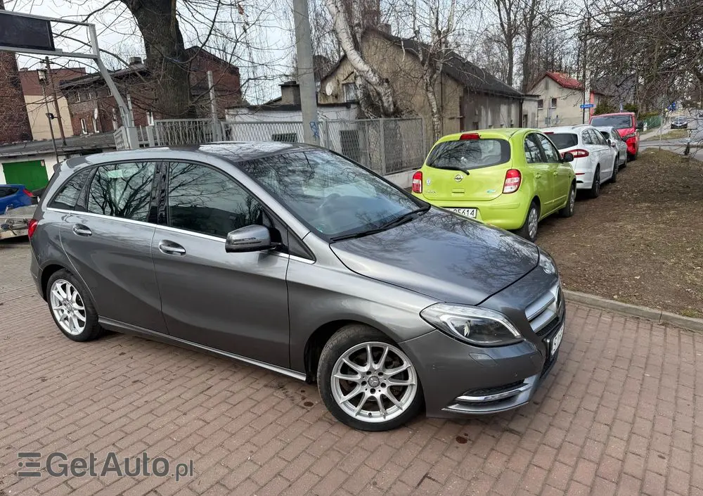 MERCEDES-BENZ Klasa B 180 CDI (BlueEFFICIENCY) 7G-DCT