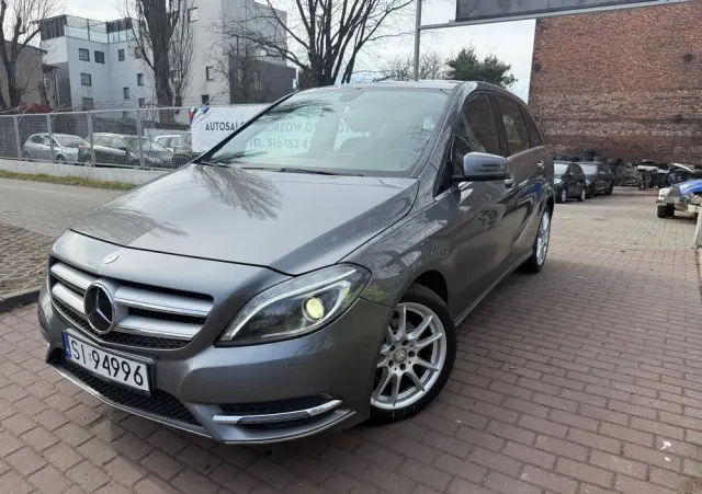 MERCEDES-BENZ Klasa B 180 CDI (BlueEFFICIENCY) 7G-DCT