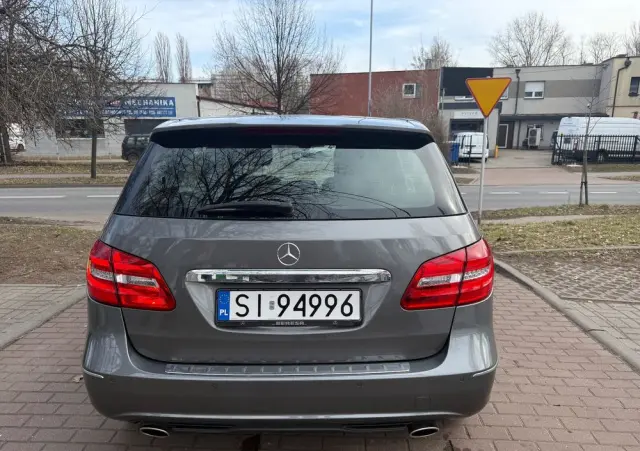MERCEDES-BENZ Klasa B 180 CDI (BlueEFFICIENCY) 7G-DCT