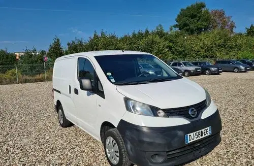 NISSAN NV200 