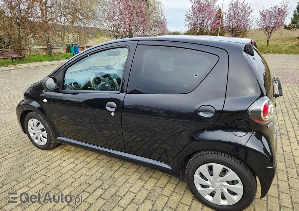TOYOTA Aygo 1.0 VVT-i