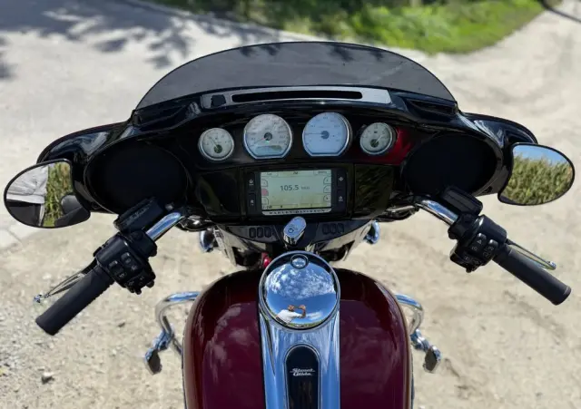 HARLEY-DAVIDSON Touring Street Glide 