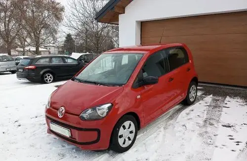 VOLKSWAGEN Up! 