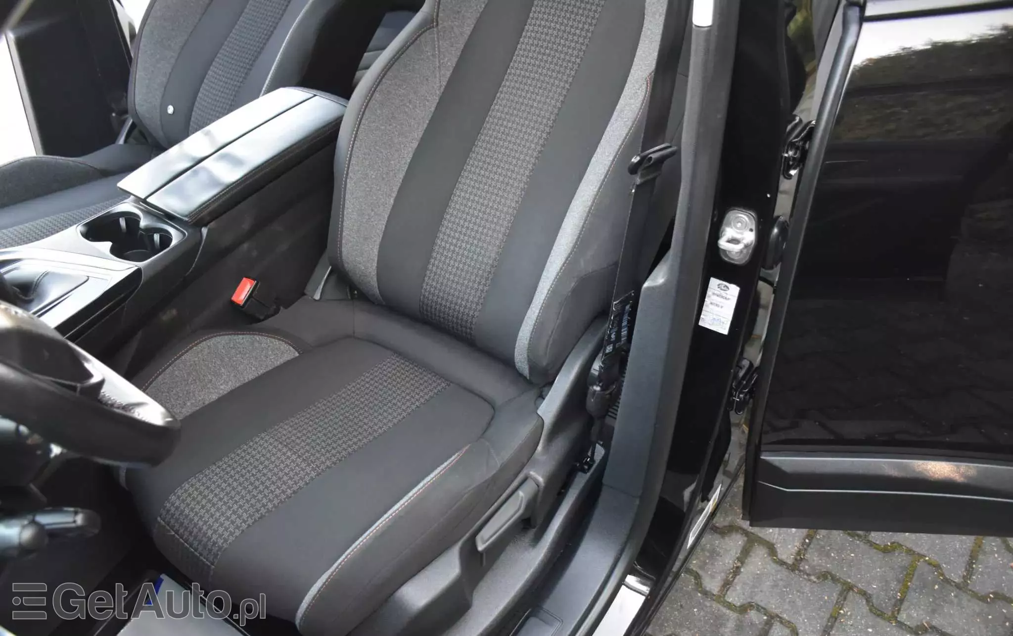 PEUGEOT 3008 BlueHDi 120 Stop & Start Style