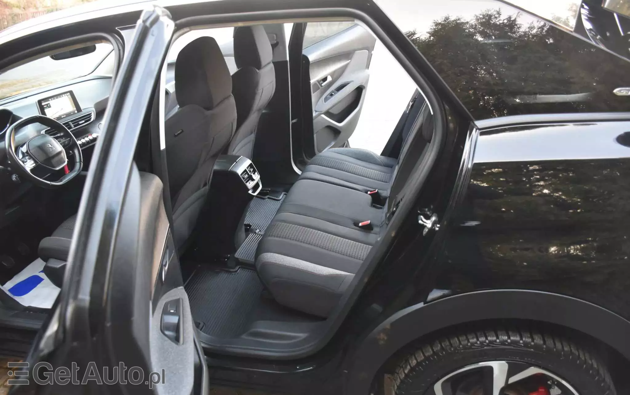 PEUGEOT 3008 BlueHDi 120 Stop & Start Style