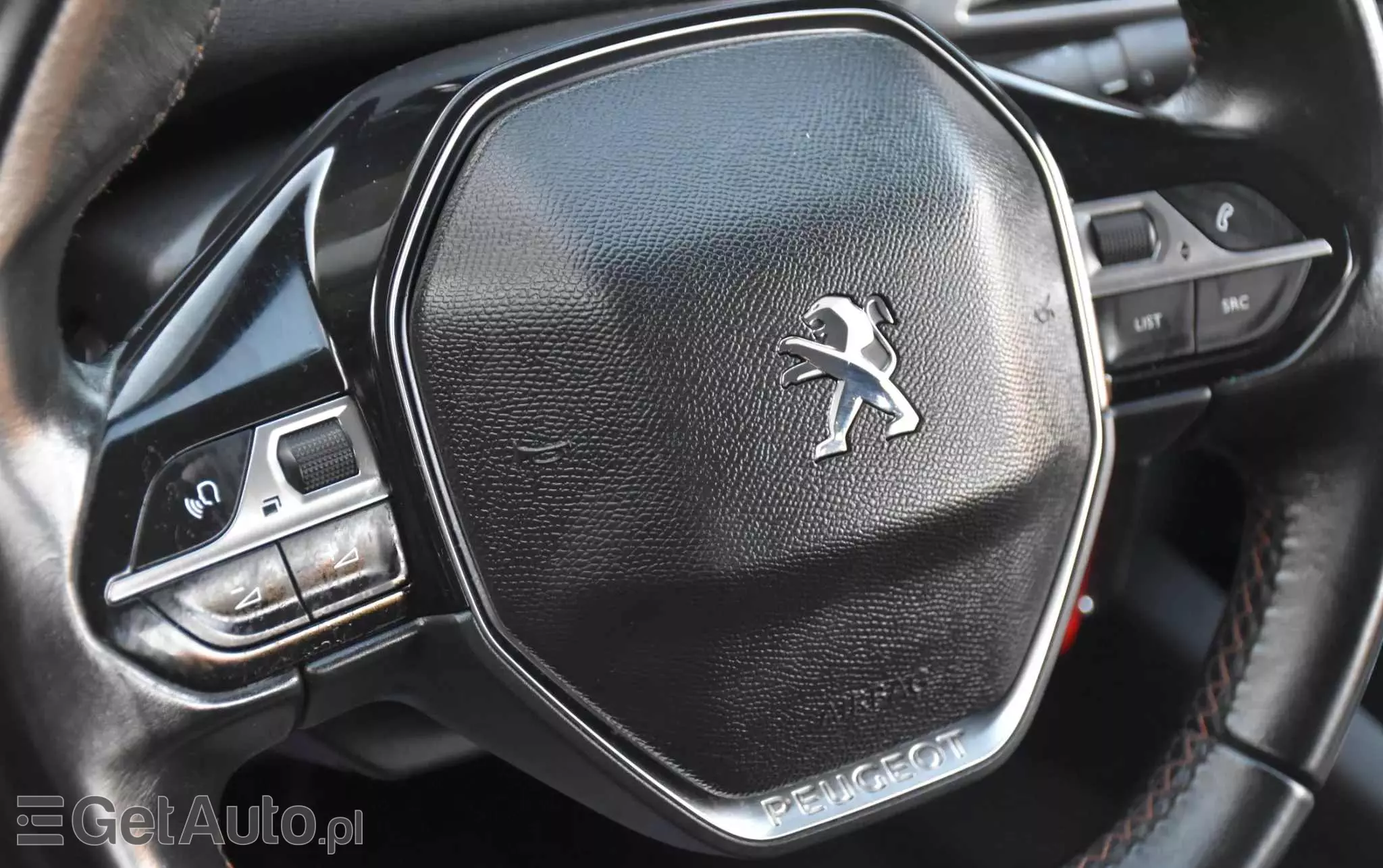 PEUGEOT 3008 BlueHDi 120 Stop & Start Style