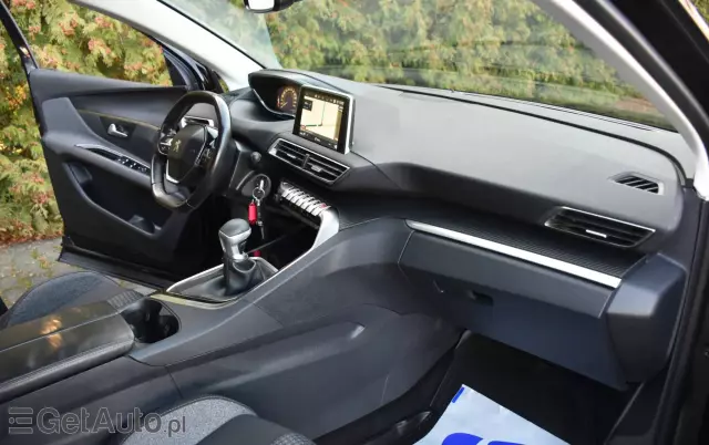 PEUGEOT 3008 BlueHDi 120 Stop & Start Style