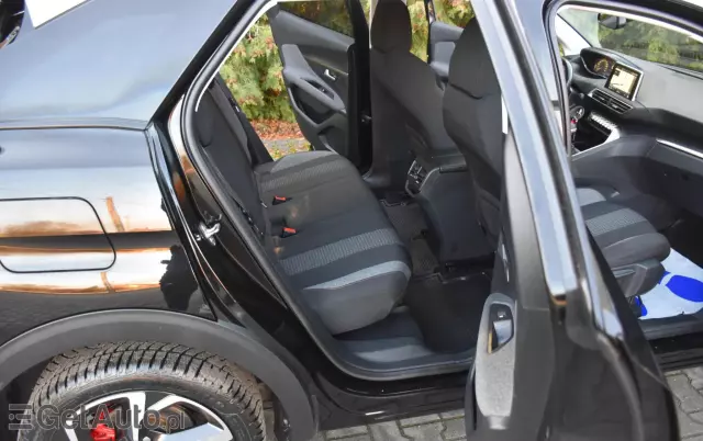 PEUGEOT 3008 BlueHDi 120 Stop & Start Style