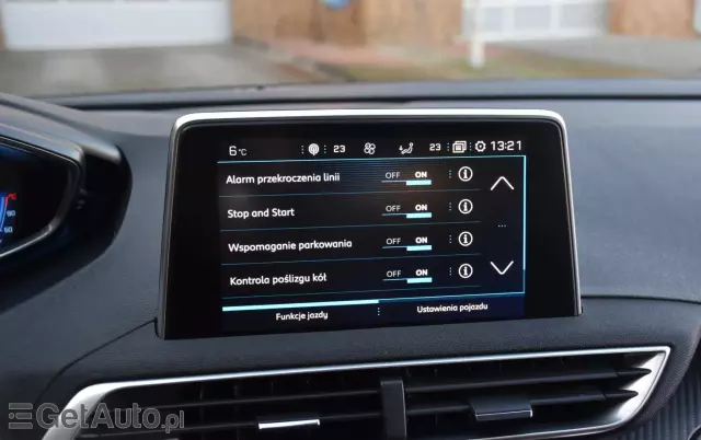 PEUGEOT 3008 BlueHDi 120 Stop & Start Style