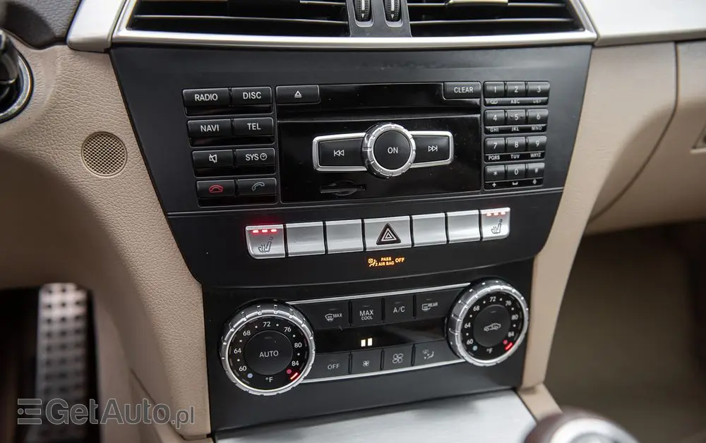 MERCEDES-BENZ Klasa C 250 (BlueEFFICIENCY) 7G-TRONIC