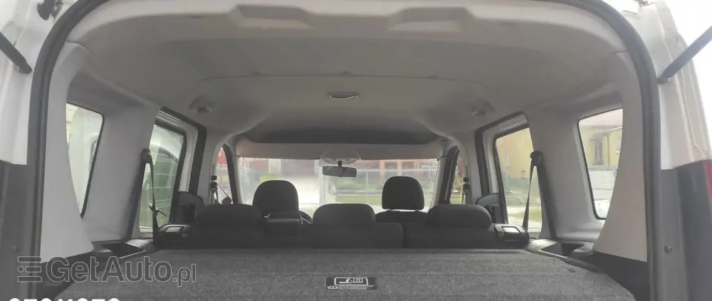 FIAT DOBLO multyat POLSKI SALON 1 WŁASCICIEL 5 OSÓB BEZWYPADKOWY 