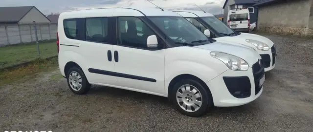 FIAT DOBLO multyat POLSKI SALON 1 WŁASCICIEL 5 OSÓB BEZWYPADKOWY 