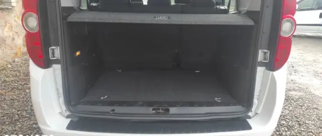 FIAT DOBLO multyat POLSKI SALON 1 WŁASCICIEL 5 OSÓB BEZWYPADKOWY 