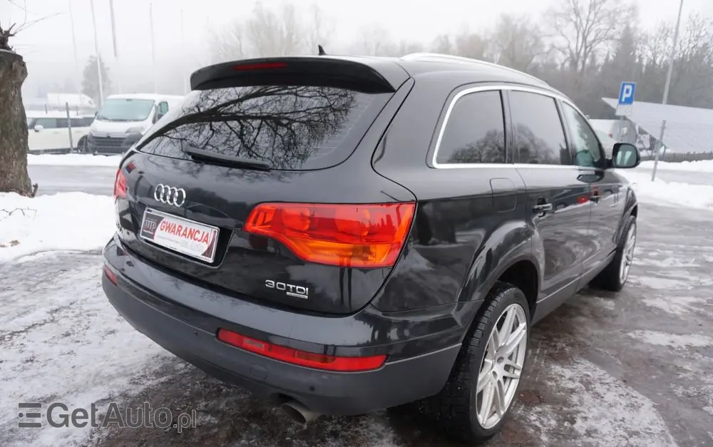 AUDI Q7 3.0 TDI Quattro Tiptronic