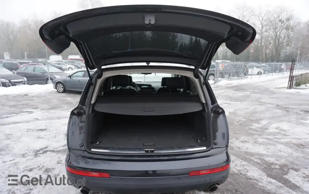 AUDI Q7 3.0 TDI Quattro Tiptronic