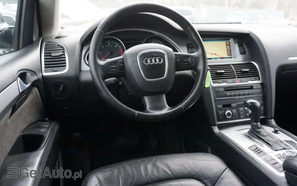 AUDI Q7 3.0 TDI Quattro Tiptronic