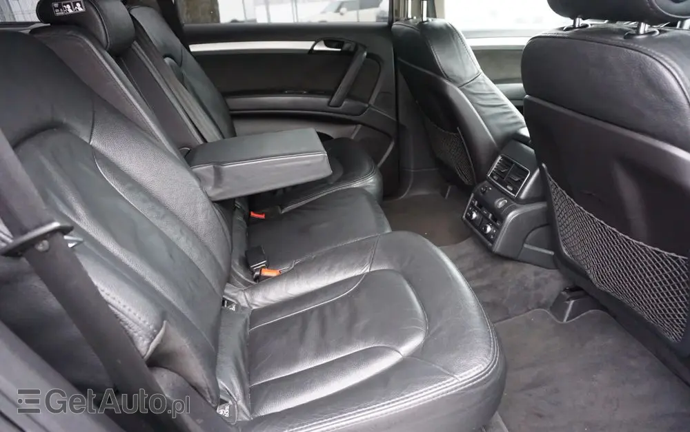 AUDI Q7 3.0 TDI Quattro Tiptronic