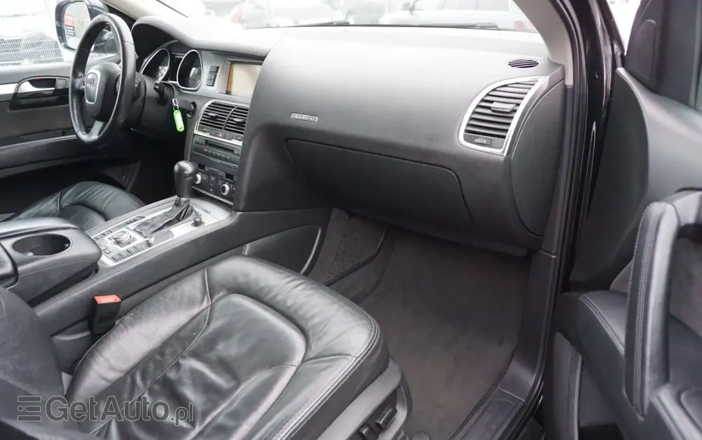 AUDI Q7 3.0 TDI Quattro Tiptronic