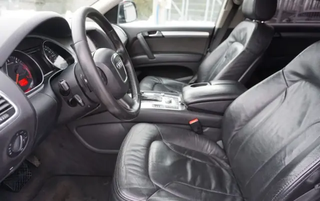 AUDI Q7 3.0 TDI Quattro Tiptronic