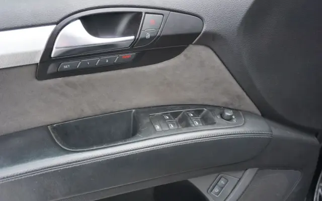 AUDI Q7 3.0 TDI Quattro Tiptronic