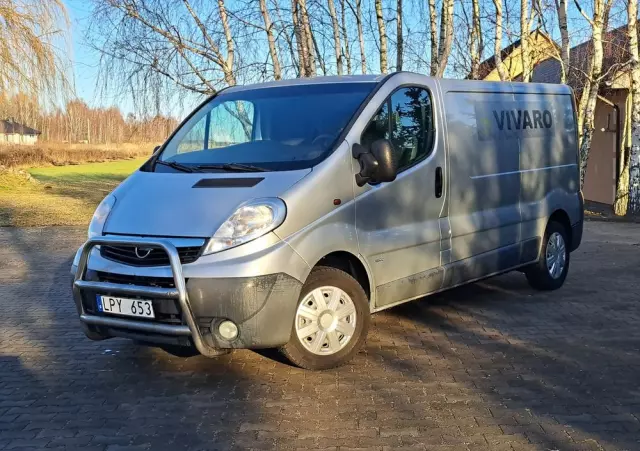 OPEL VIVARO LONG 