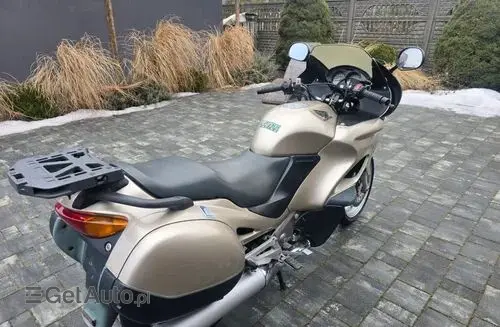 HONDA NTV 650 Deauville 