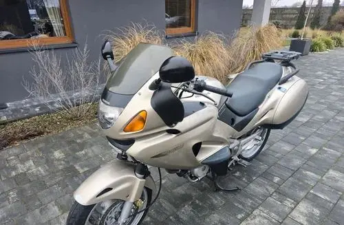 HONDA NTV 650 Deauville 