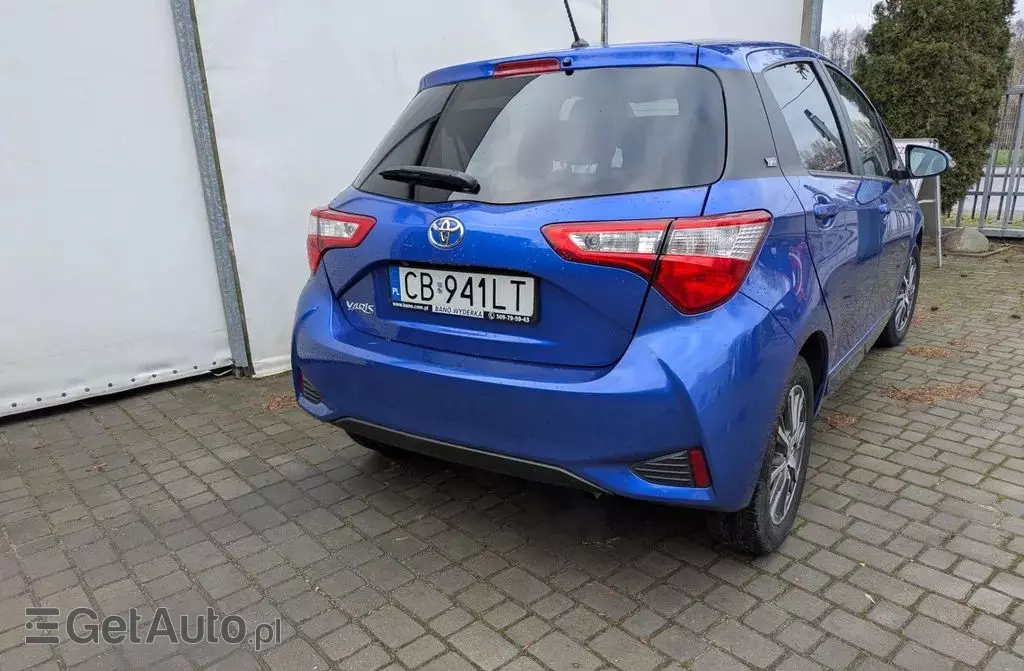 TOYOTA Yaris 