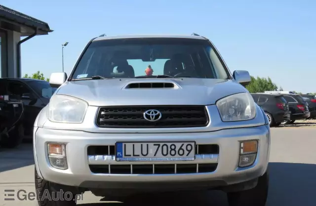 TOYOTA RAV4 