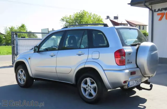 TOYOTA RAV4 
