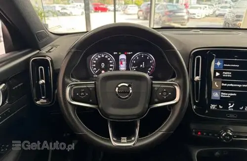 VOLVO Xc 40 