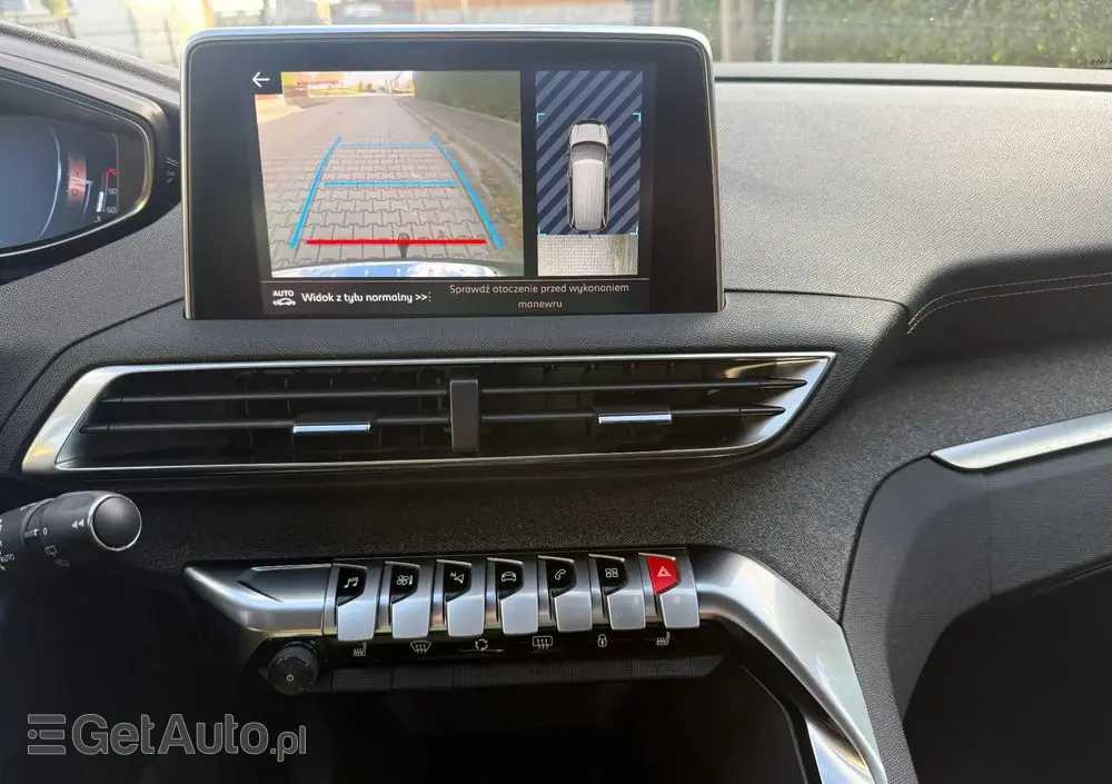 PEUGEOT 5008 BlueHDi 130 EAT8 GT