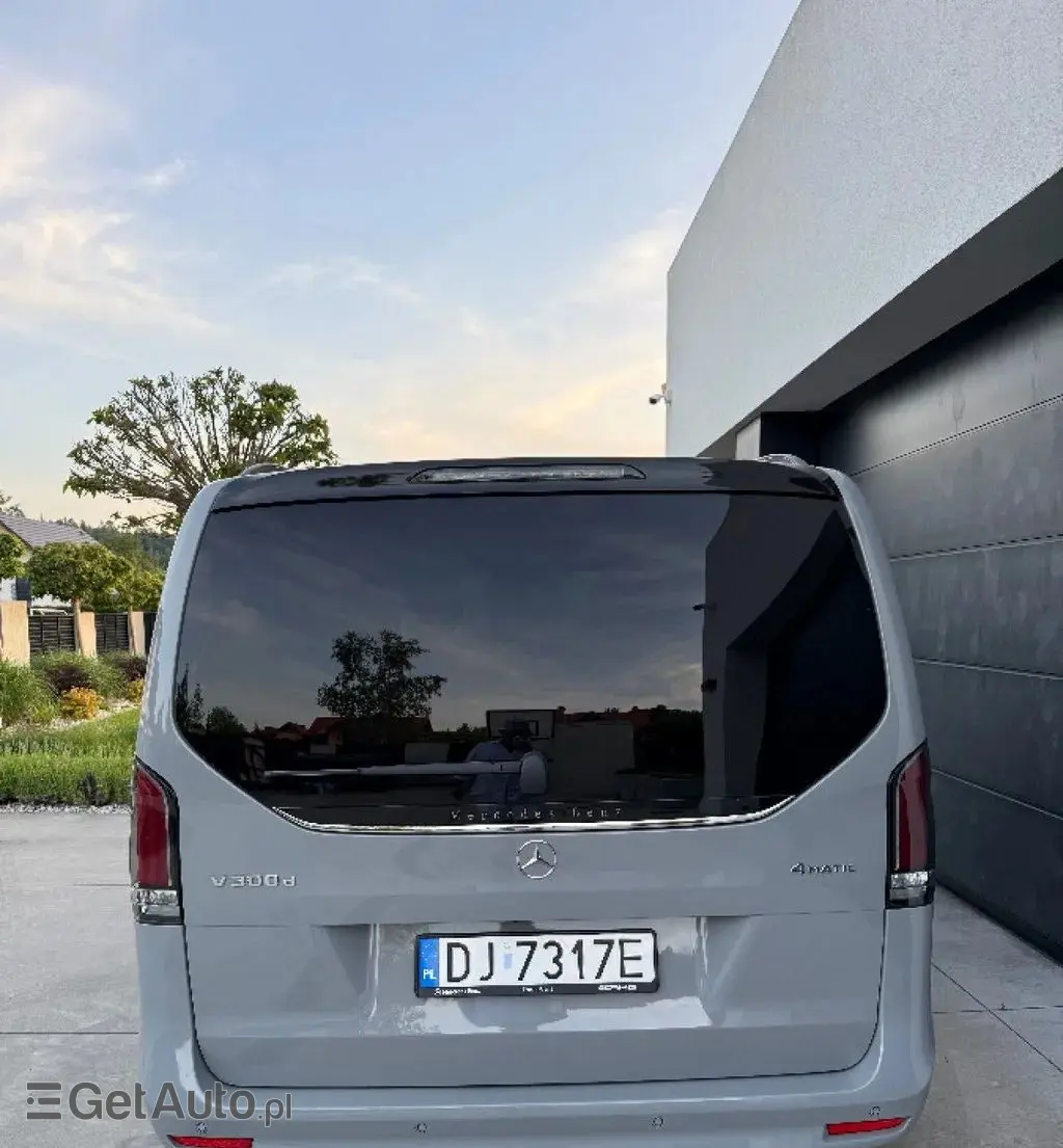 MERCEDES-BENZ Klasa V 