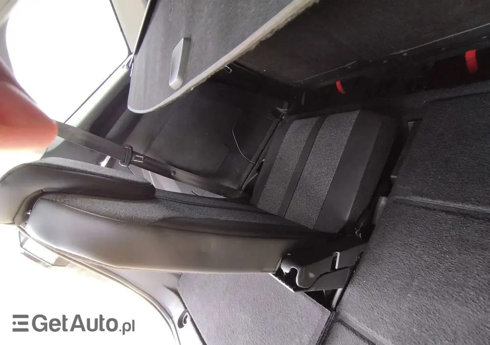 PEUGEOT 5008 HDI 150 Allure