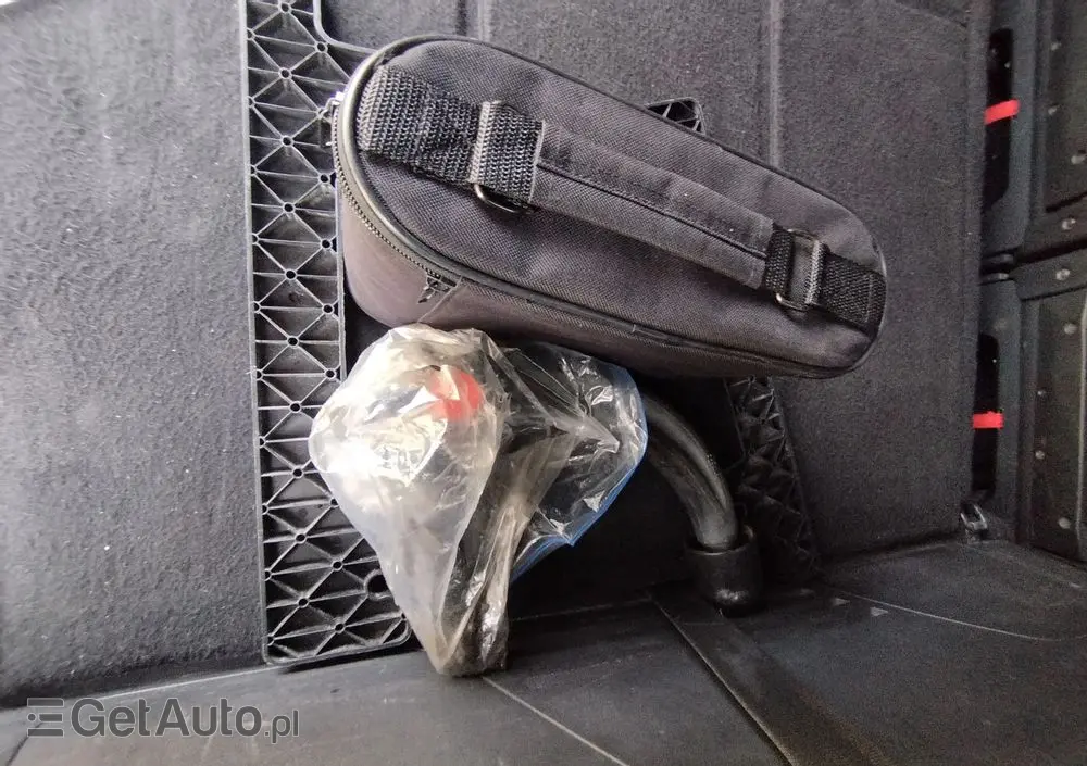 PEUGEOT 5008 HDI 150 Allure