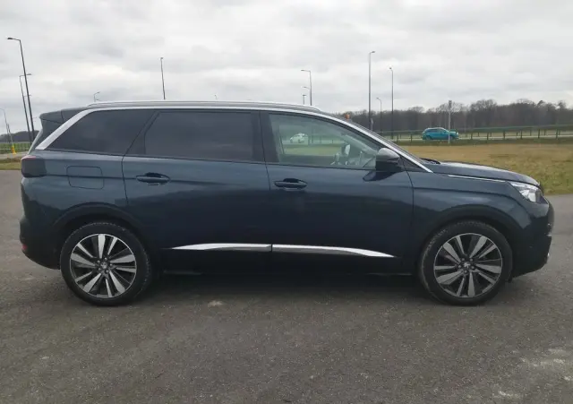 PEUGEOT 5008 HDI 150 Allure