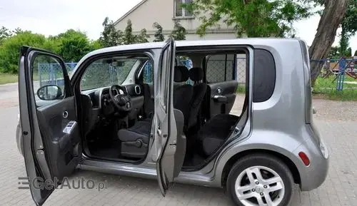 NISSAN Cube 