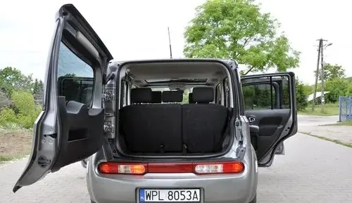 NISSAN Cube 