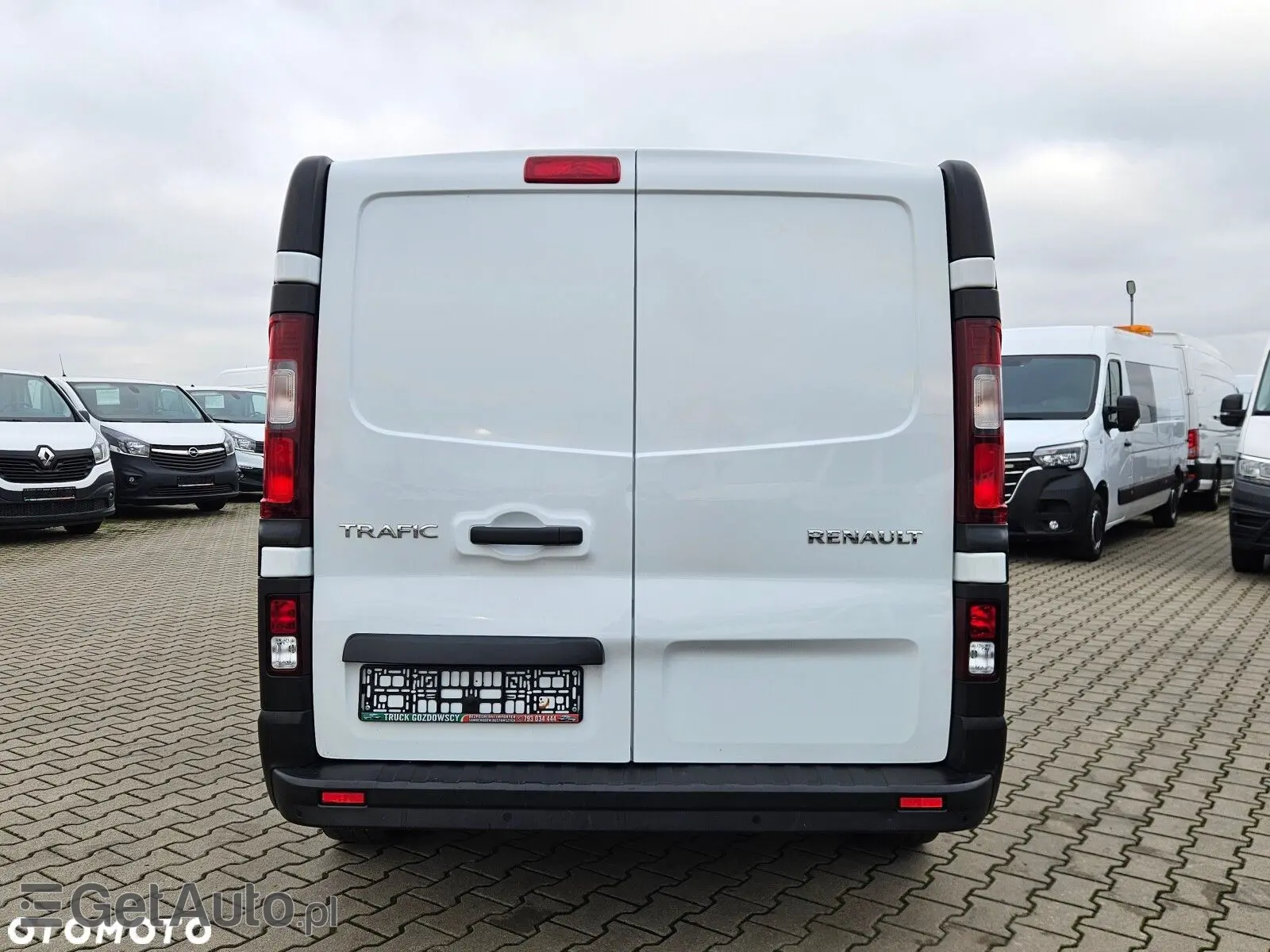 RENAULT Trafic L2H1 Pack Clim S&S+E(1200)